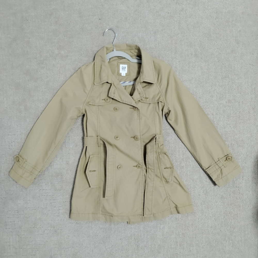 Girls Gap Trench coat, size Medium